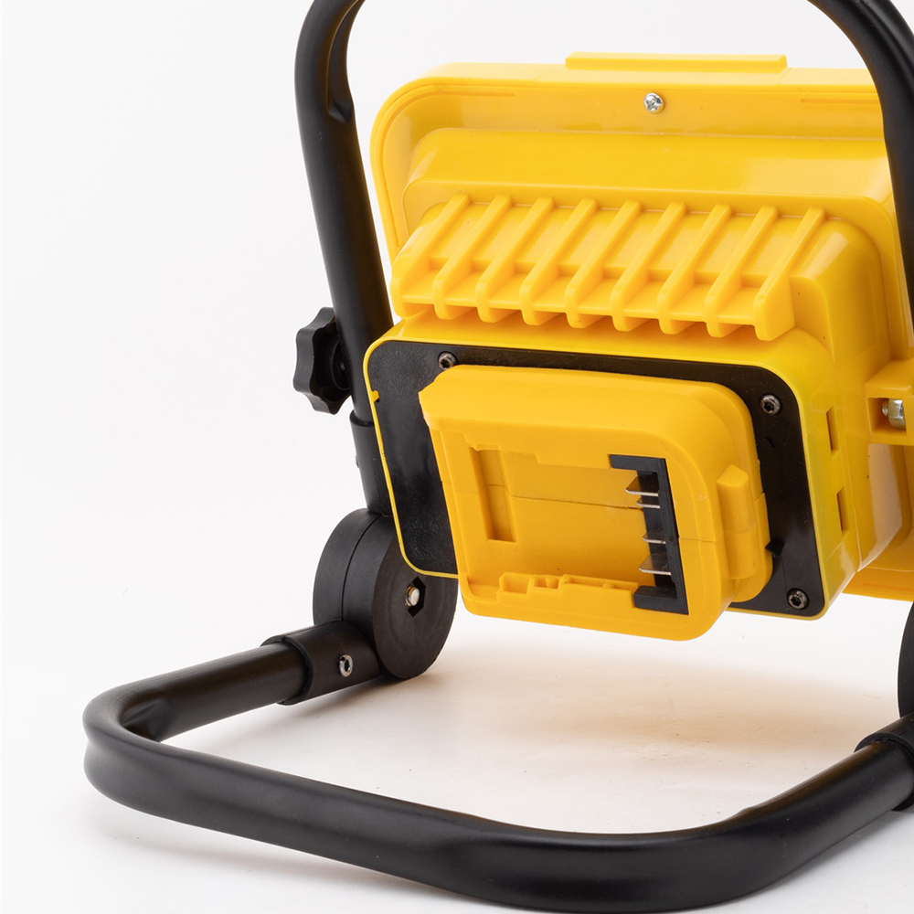 Outdoor Lighting Milwaukee - Luz de trabalho LED para bateria